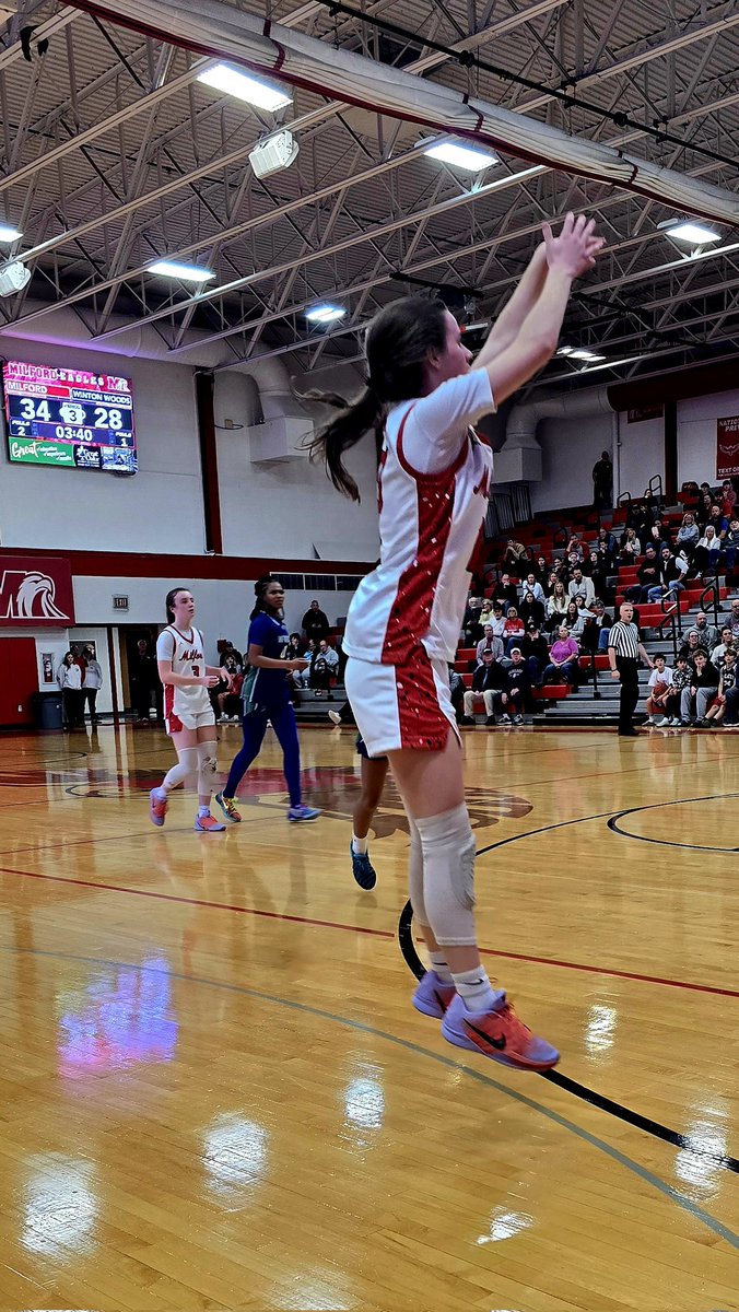 GirlsBkb's tweet image. UPSET ON TED DIXON COURT. Your Eagles come out fast and early and held off a 3rd qtr flury by the Warriors. EAGLES  take down the #1 ranked Warriors 59-48. Hold your heads high ladies‼ So proud of you all!🦅🏀