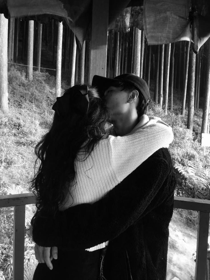 23/12/2025 🌃 | Seoul 🇰🇷
— Podem falar o que quiserem, mas o nosso amor se manteve firme. O rosto dela sempre esteve na minha cabeça e o meu coração louco por ela. Eu te amo muito agora e para sempre 🌹
⠀