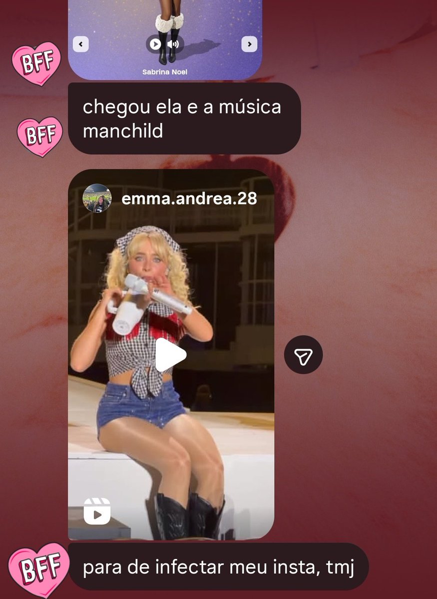 sabshart's tweet image. gente o menino q gosta de mim me  mandando coisa da sabrina, que fofo