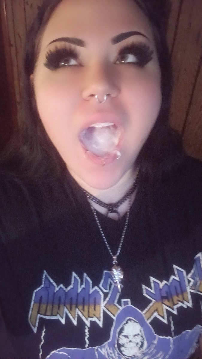ZMeidam's tweet photo. Toothpaste 🤣😅🤭 https://t.co/HDEgat5GDq