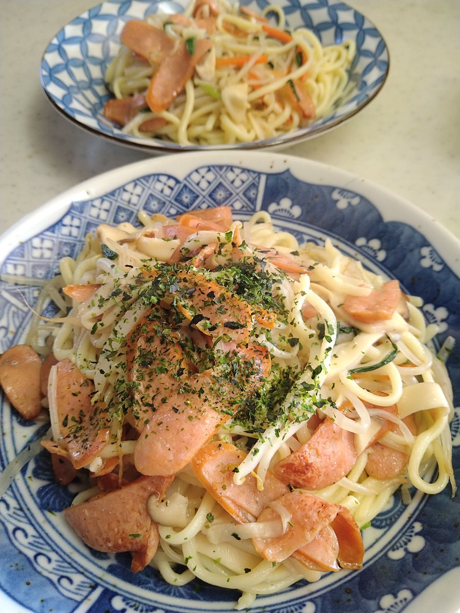 パックの塩焼きそば(゜д゜)ウマー 