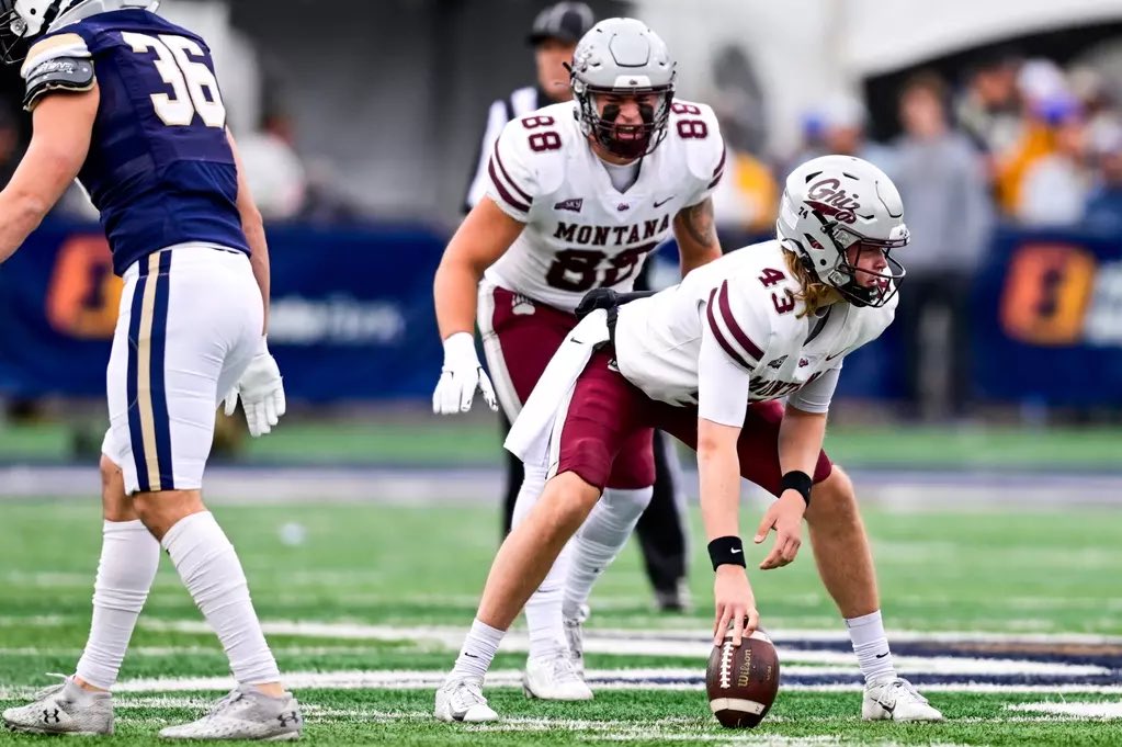 Grayson Pibal🐋 tweet media