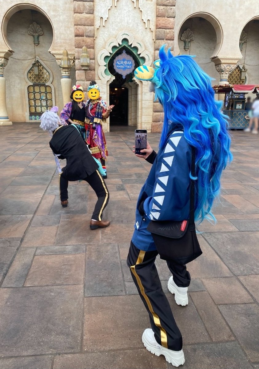 Ray_cos_aka's tweet photo. twst仮装
撮影のクセ強ｱｽﾞｰﾙ氏 https://t.co/oOnJKBcbcl