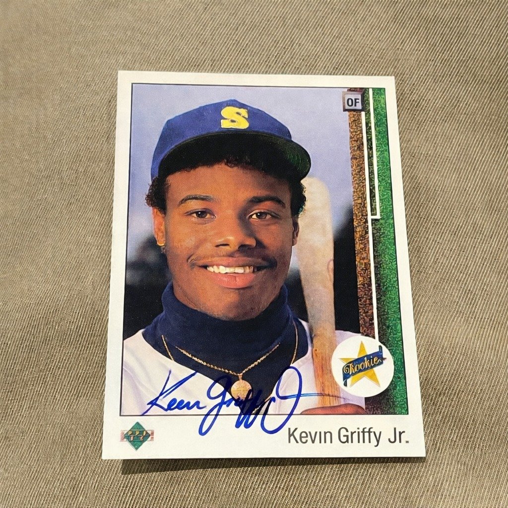 TanManBaseballFan tweet media