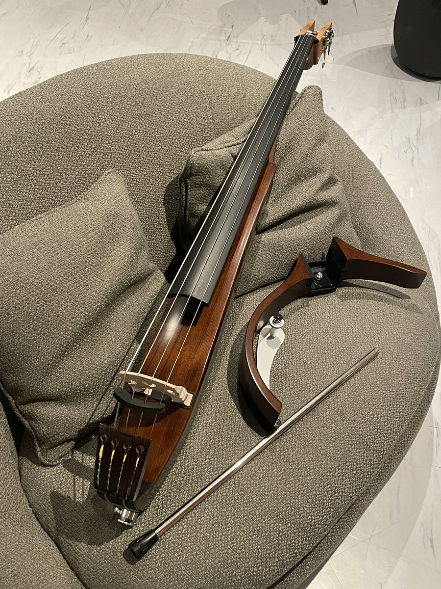 YAMAHA / SLB300 定番サイレントベースの最上級！ プロの使用者も多い