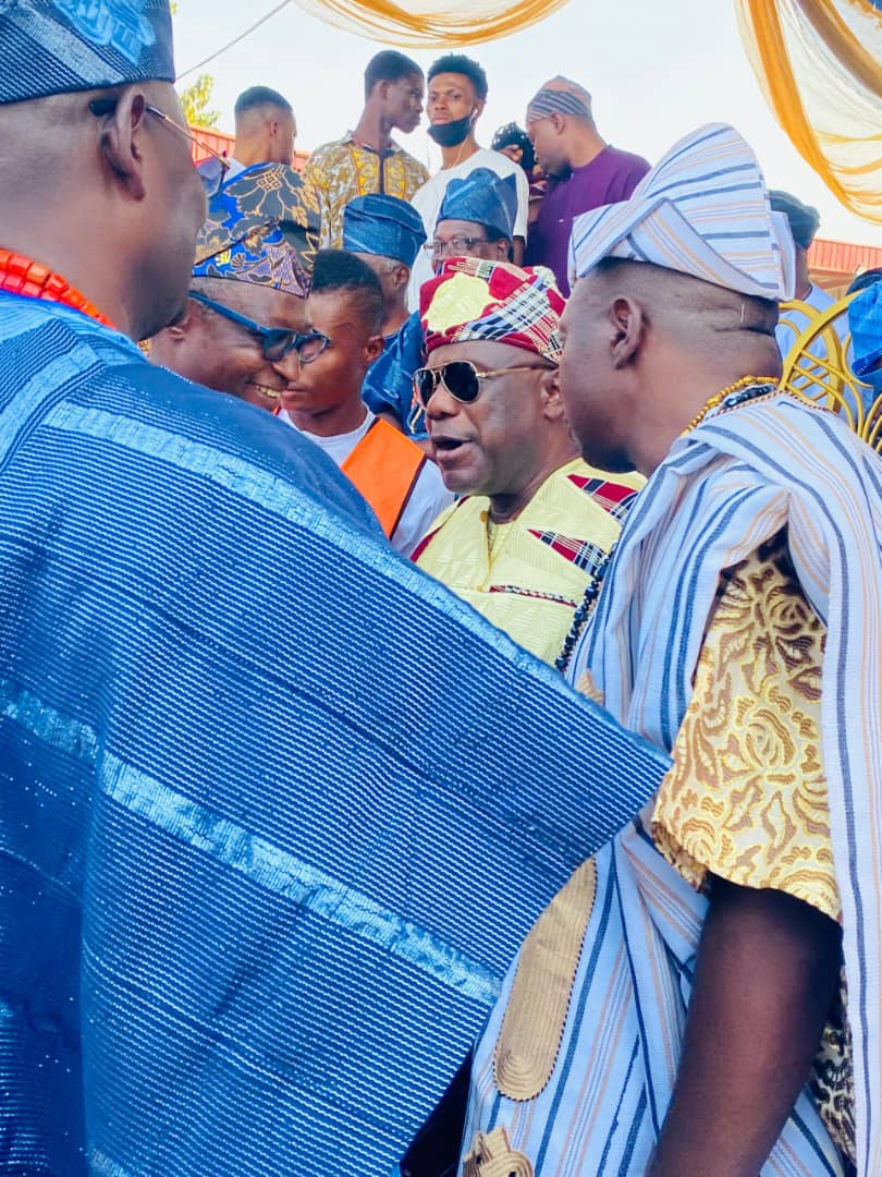 BuhariOyoNorth's tweet image. cultural tourism. Yesterday, I reinforced my belief that when we champion our culture and come together as one, there is no limit to what we can achieve. Congratulations to the entire planning committee, all participants, and all sons and daughters of Ogbomoso. 
Ákíkanjú ni wa
