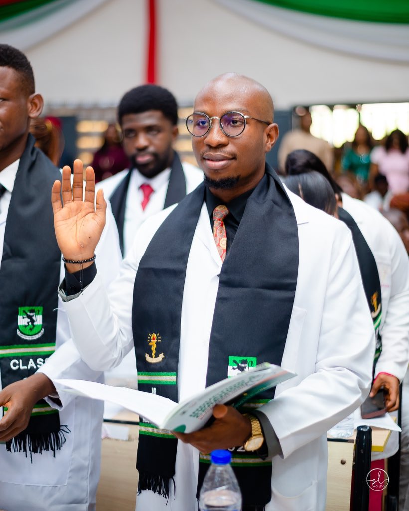boynamedkojo's tweet photo. UPDATE:
It’s been a week since I got inducted into the Medical and Dental Council of Nigeria https://t.co/9jPYuMmg7Q