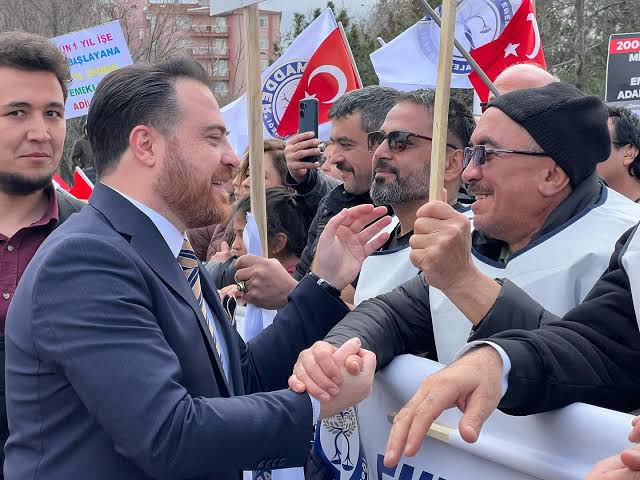 #KademeErtelenemez 
<a href="/EmadDernegi/">EMEKLİLİKTE ADALET DERNEĞİ ⚖️</a>