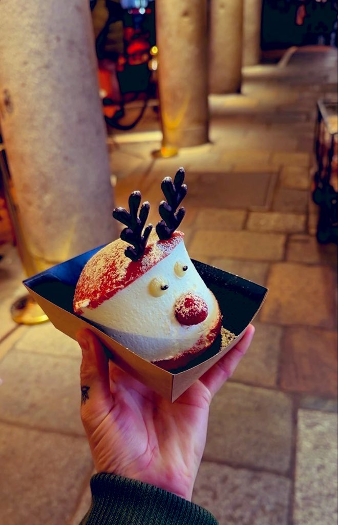 JESSDAWSON27's tweet photo. Day 2 🎄🫶 https://t.co/H1mfCNC4cZ