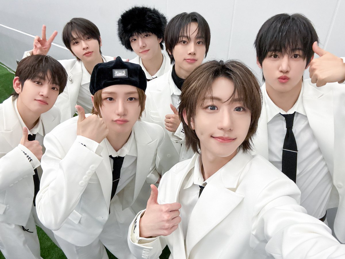 idid ジュニョク サインポラ music korea サイン会 ヨントン n.SSign ジュニョク サイン ポラ nssign n.ssign ジュニョク サイン