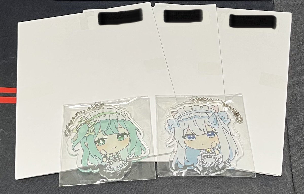 k0manec0's tweet photo. 結成記念グッズ届いたぁ✨️
 #SweetTale https://t.co/bjCCnyT7Wn