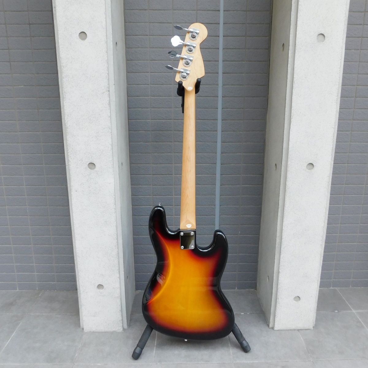 MARUYAHiroshima's tweet image. 中古市場でも数の少ないレフティ仕様のジャズベースが入荷
傷は多めですが、これから始められる方に
手にしたその日から、スタート出来ます

★詳細はホームページで★
hiroshima-maruya.com/products/bass/…

#photogenic #ジャズベース #レフティベース #ベースギター #左利き用 #マルヤ