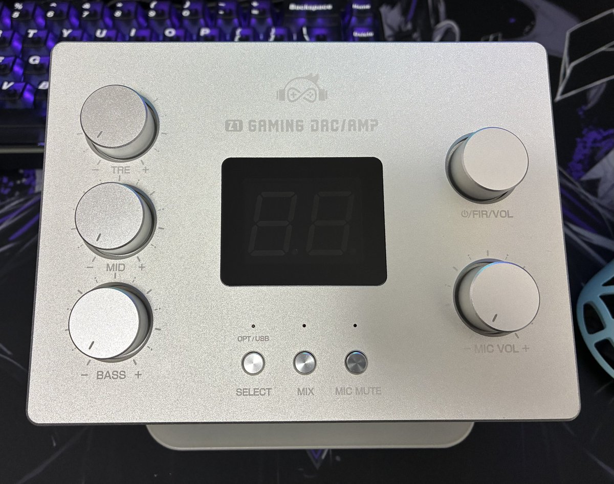 Z1 ゲーミングDACアンプ届きました🌟 色々いじって楽しんでみます🤩