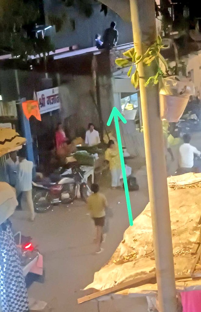 satya98679's tweet photo. Illegal One Plus One commercial gala construction is ongoing at LBS Road,Navagaon, next to Parini Building,Dahisar(w) Mumbai-68
Misuse of election period and alleged support from BMC officers.
Immediate inspection and strict action requested.
@mybmcWardRN @mybmc https://t.co/pWTDbRLxCI