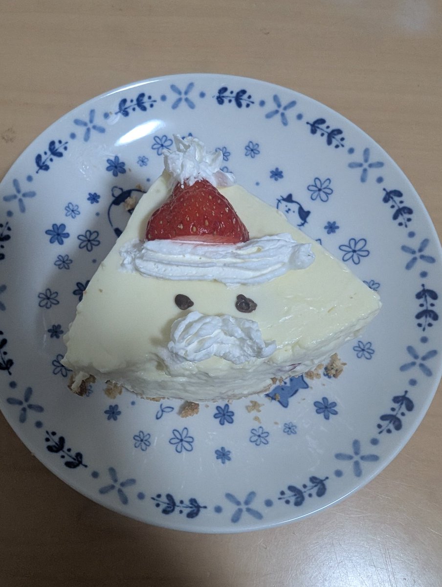 huwari79's tweet photo. ちょっとはやいクリスマス🎄
レアチーズケーキ作ったよ⸜(*˙꒳˙*)⸝ https://t.co/tWV8Qsyr2o