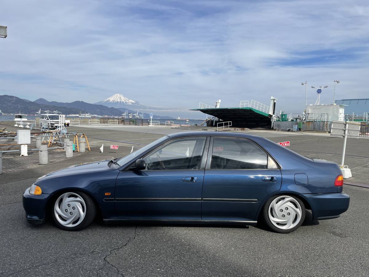 HideyukiC's tweet image. 程良くローダウンしたストックJDMなEGフェリオを普段足にしたい😎👍
....ウスドゥムとかジュダムとか言ってた2002年の頃にPlayBack🔙

#USDM
#JDM
#US化しなくても笑われなかった時代
#US化しなくても良かった時代
#アメリカ仕様なら知ってるけどUSDMなんて言葉知らない
#最低限のUSコーナーだけ変更