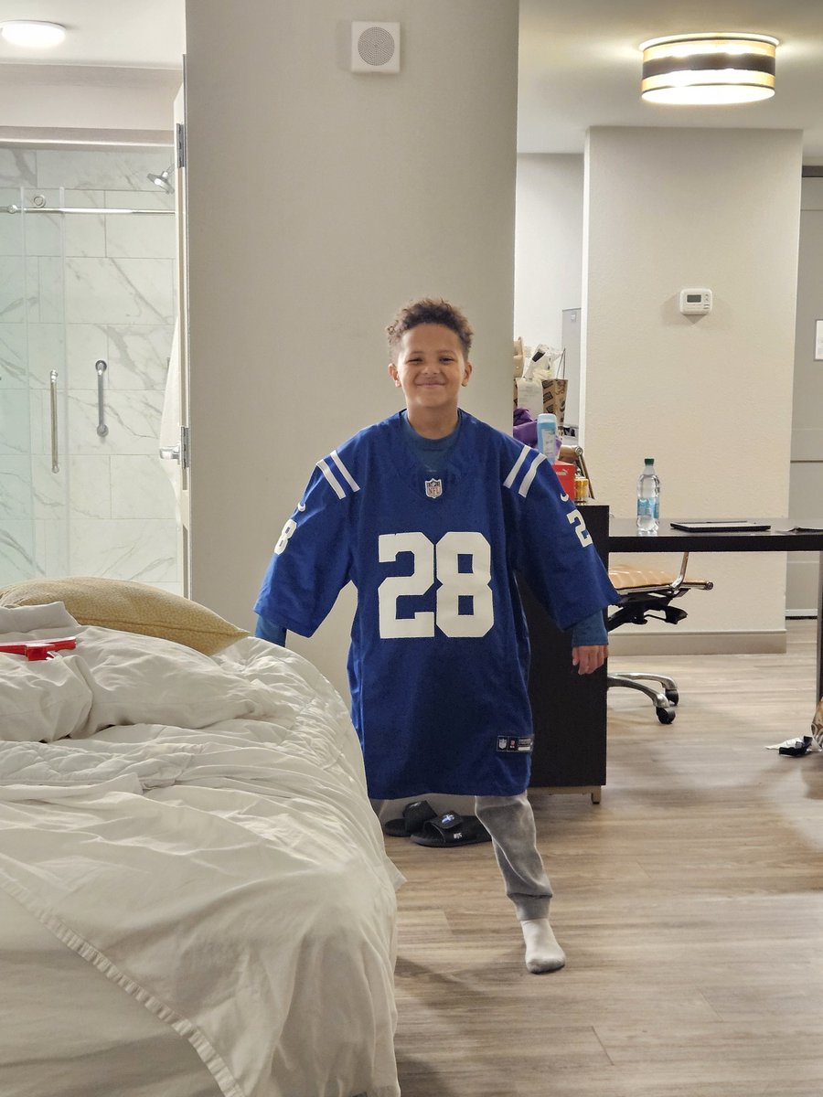 Dougrue Miles tweet media