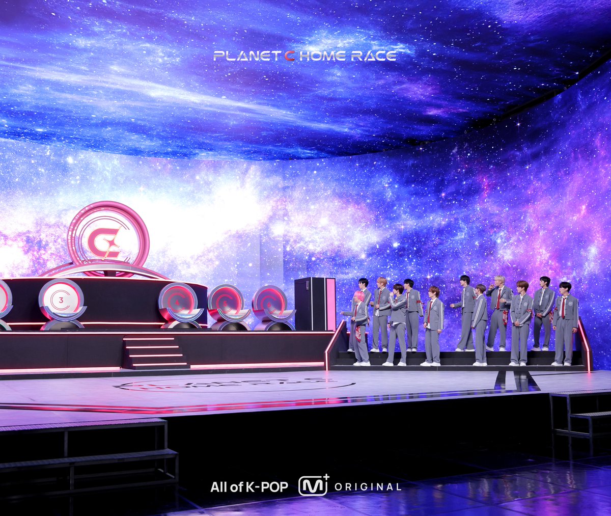 boys2planet_c's tweet image. [3회 비하인드 포토📷] 그 어느 때보다 떨리고, 모두가 간절했던 순간 🤍
 
[Ep.3 Behind Photos📷] The moment that felt more nerve-wracking and heartfelt than ever 🤍

𝐏𝐋𝐀𝐍𝐄𝐓 𝐂 : 𝐇𝐎𝐌𝐄 𝐑𝐀𝐂𝐄  
𝐌𝐧𝐞𝐭 &amp;amp; 𝐌𝐧𝐞𝐭 𝐏𝐥𝐮𝐬 12월 27일 토요일 저녁 8시 파이널

Mnet Plus 🔗…