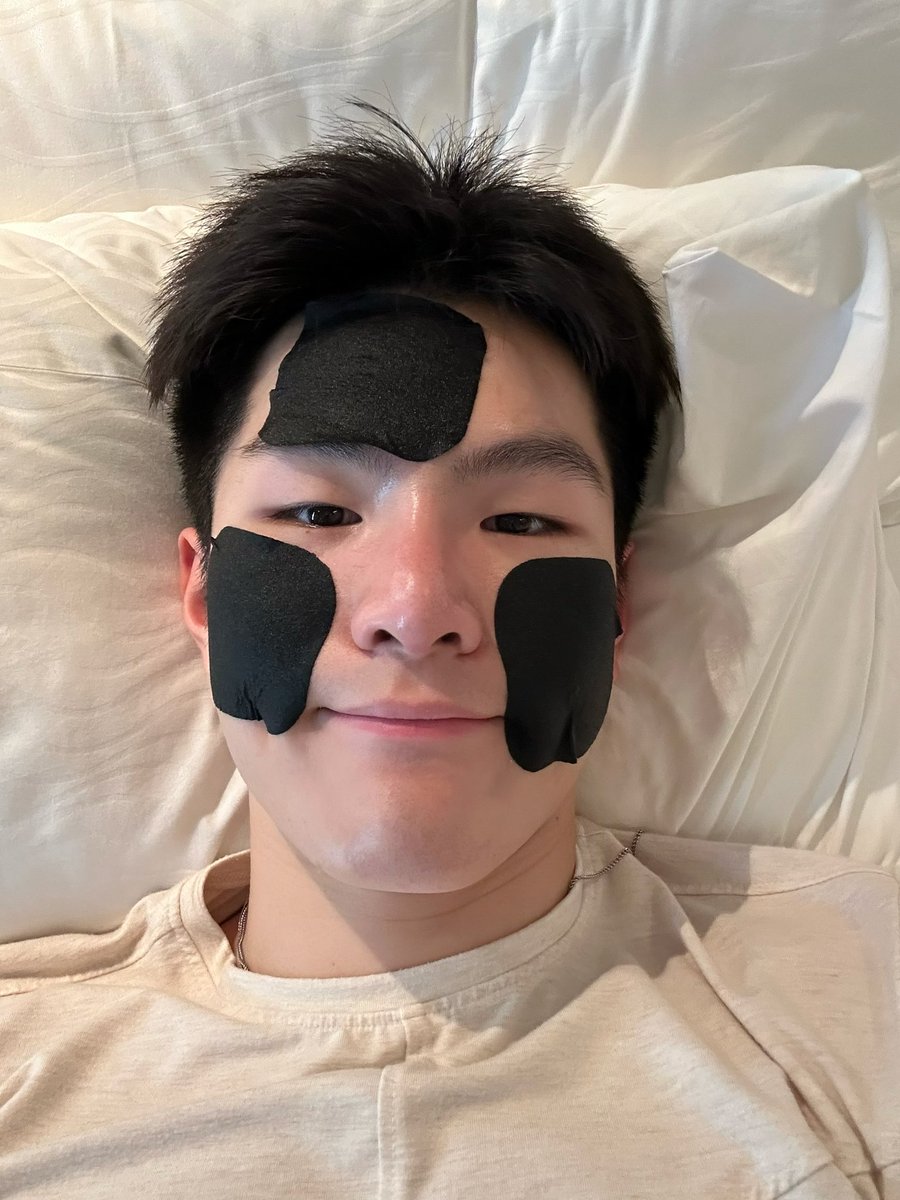 ทุกคนคริสมาสทำไรกันนน