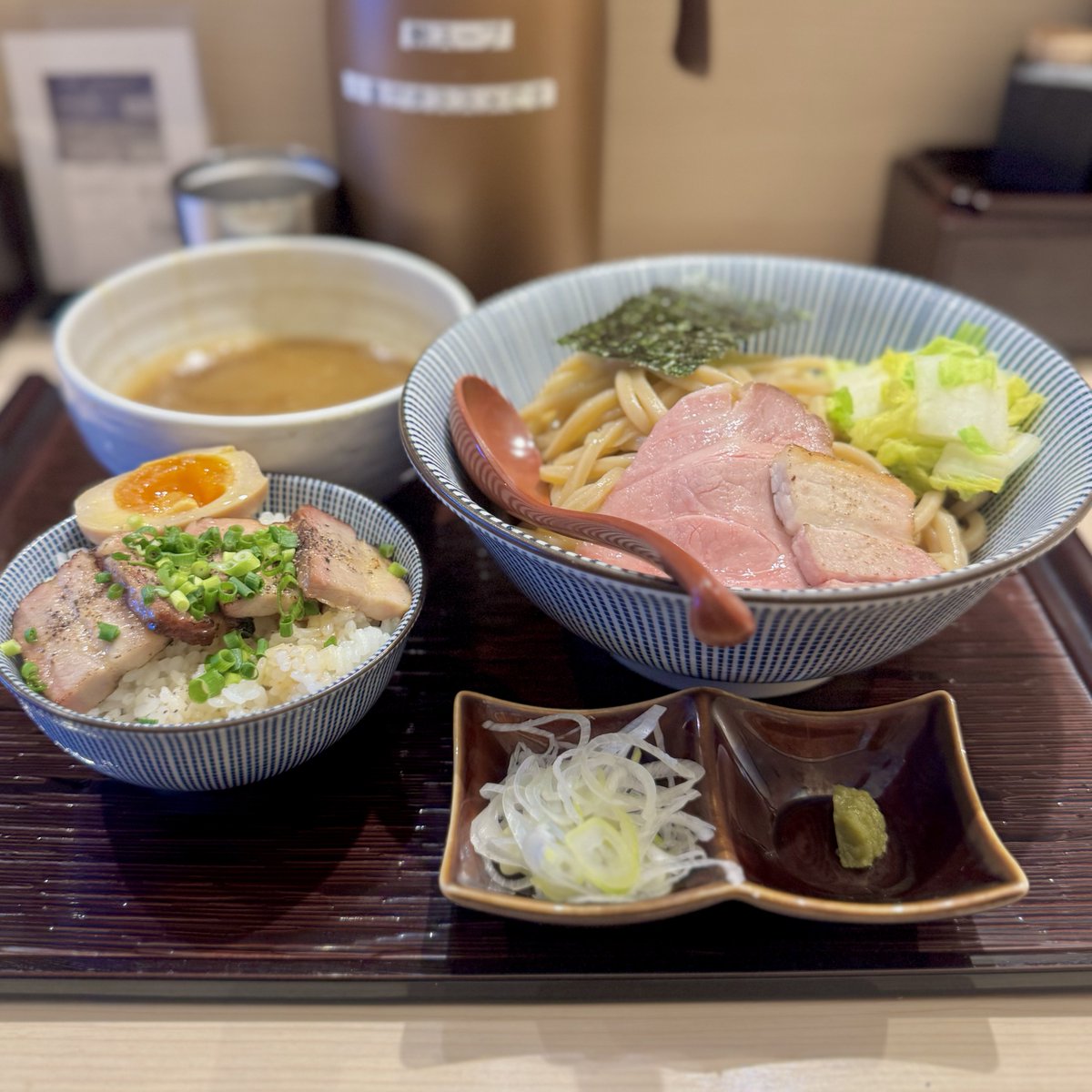 とあるラーメン好きの麺活目録 (@9mVrcRKp56ftw2x) / Posts / X