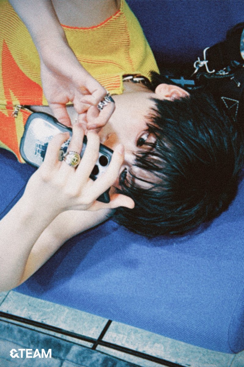 'Back to Life' Behind Photo

#andTEAM #앤팀 #YUMA #유마
#BacktoLife