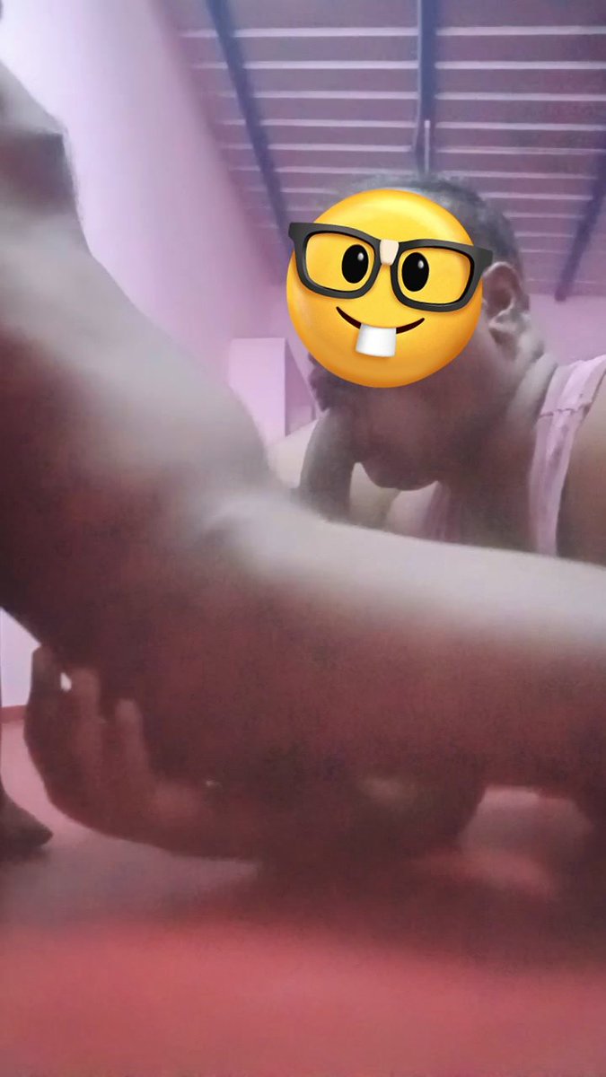 பூல் சப்ப புடிக்கும் tweet media