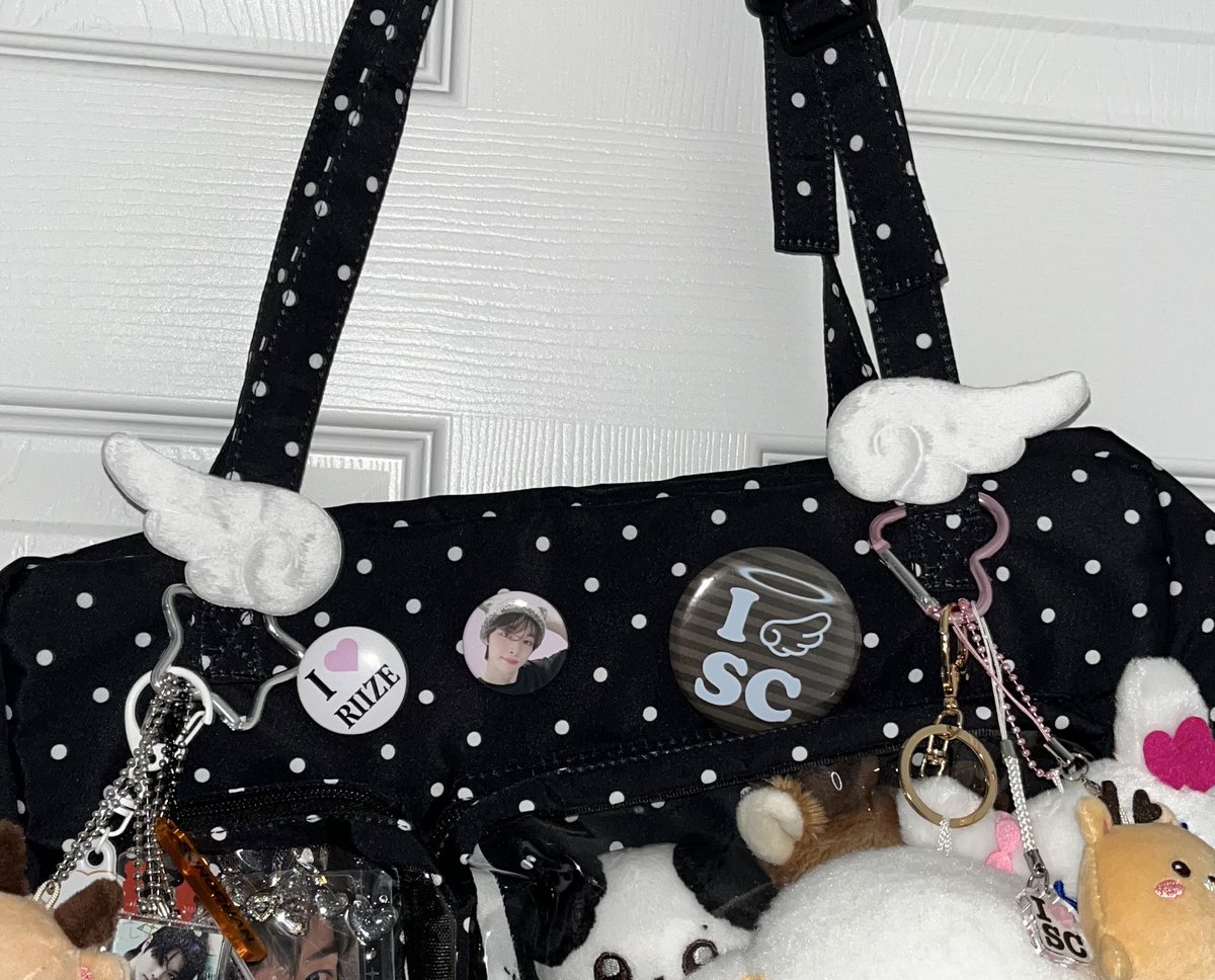 ngelattack's tweet image. my angel 😭😭😭💟💟💟