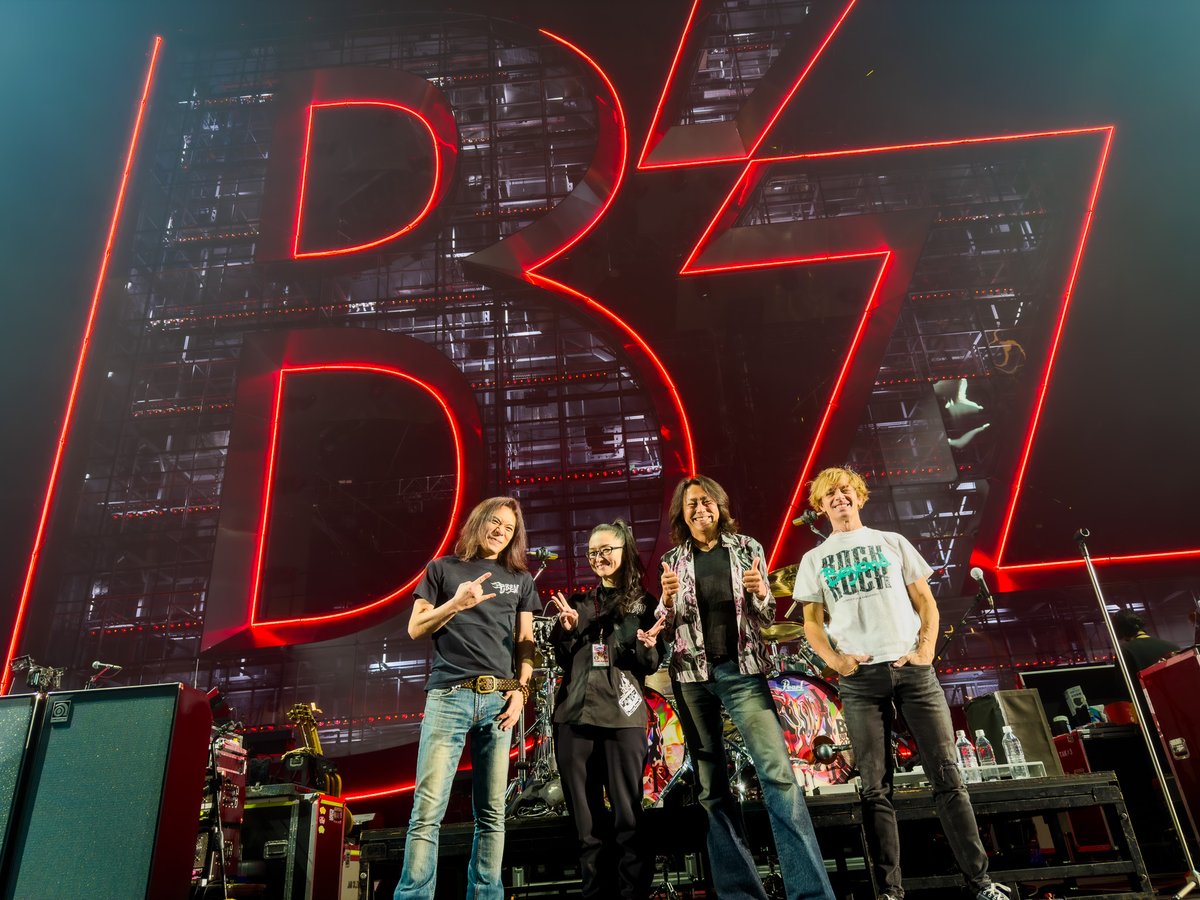【本日限定お値下げ⬇︎】 B’z  The 9th Blues  松本孝弘　ピ… B'z Official Website