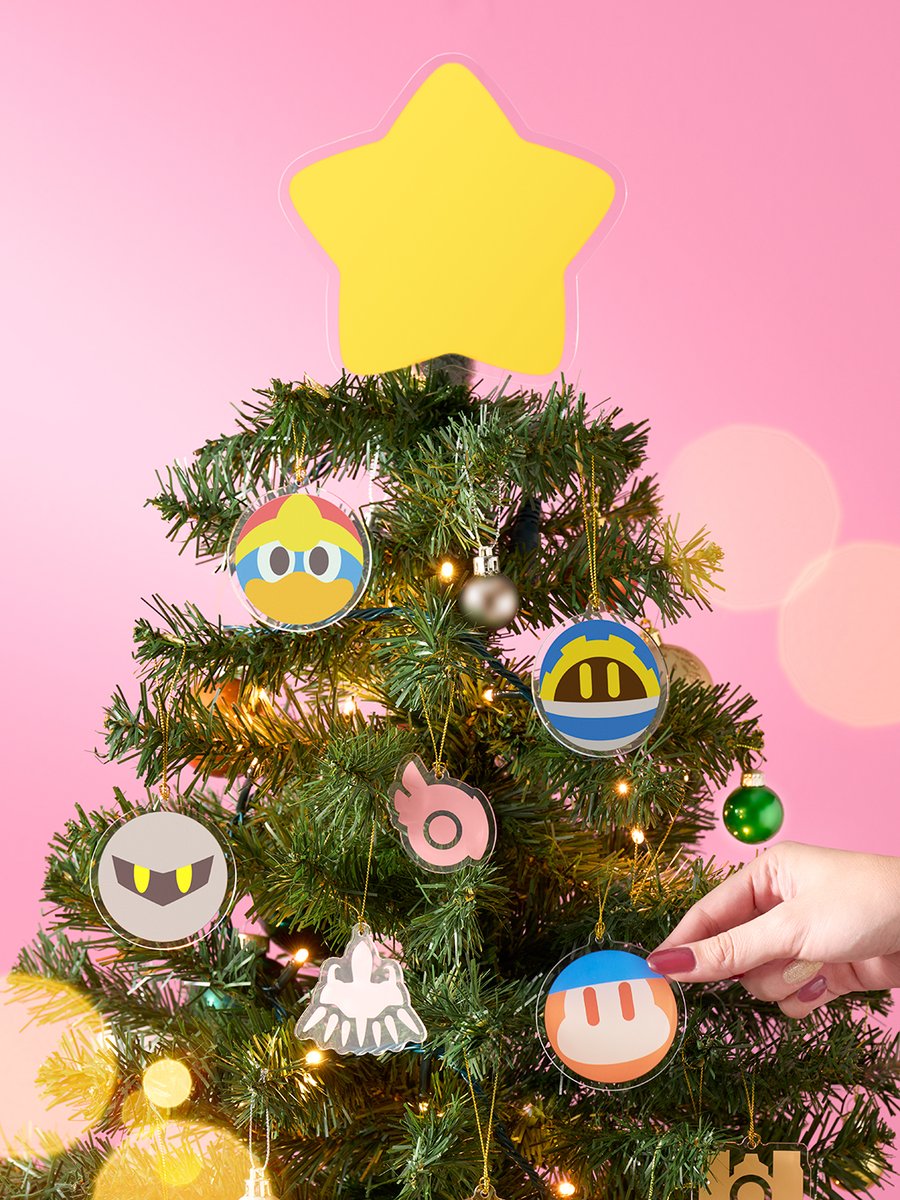 KirbyAirRiderJP's tweet image. 【Happy Holidays!】
マシンとライダーでオーナメントを作ってみました。
『カービィのエアライダー』と過ごす冬をぜひお楽しみください！
※実際の商品ではございません。
#エアライダー #NintendoSwitch2