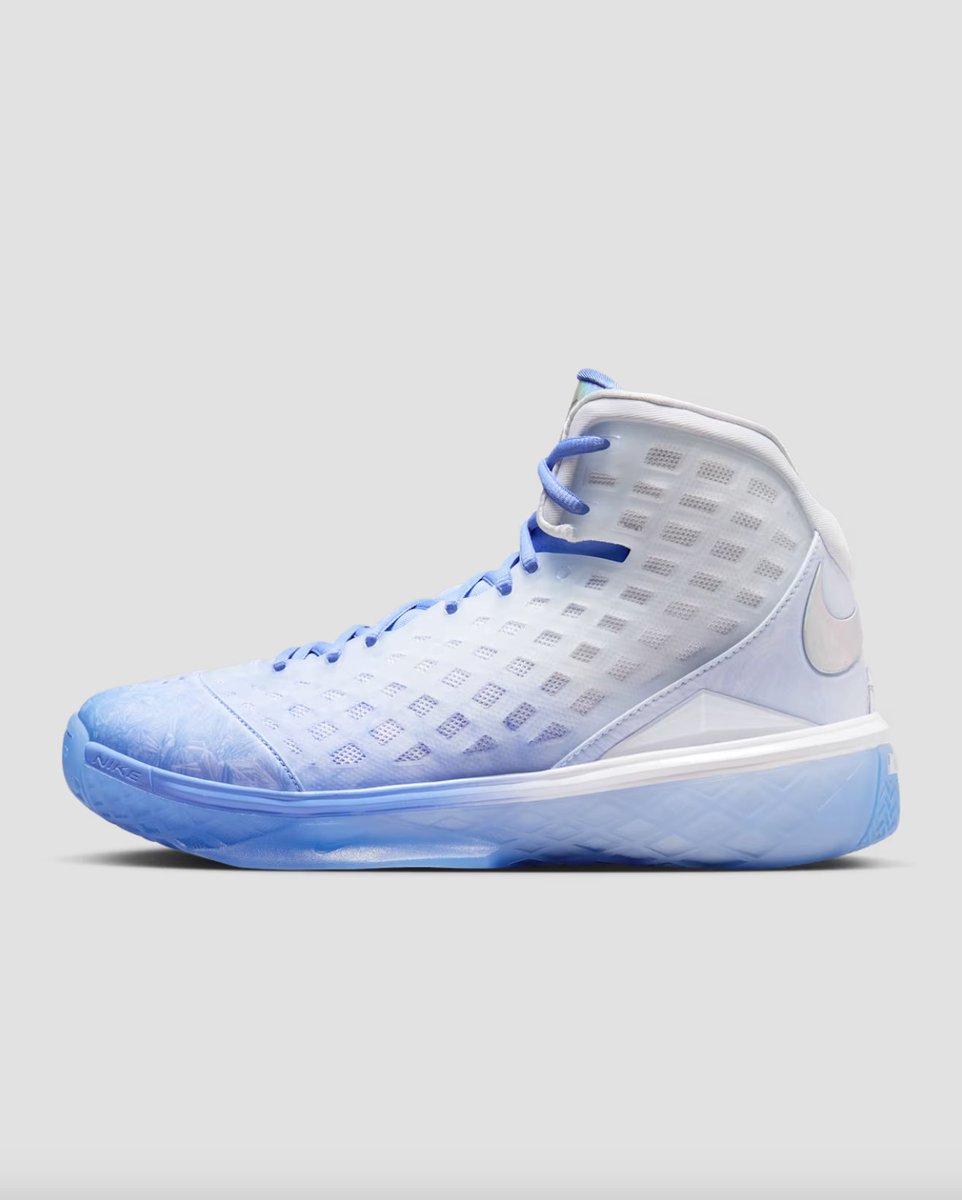 SOLELINKS's tweet photo. Ad: Nike Kobe 'Royal Pulse' Collection dropping tomorrow (12/24) at 7am PT/10am E

Protro 3:https://t.co/VYJQbiJPBr
Apparel:https://t.co/UGAQJuP8P6 https://t.co/ic9NlHUQbV