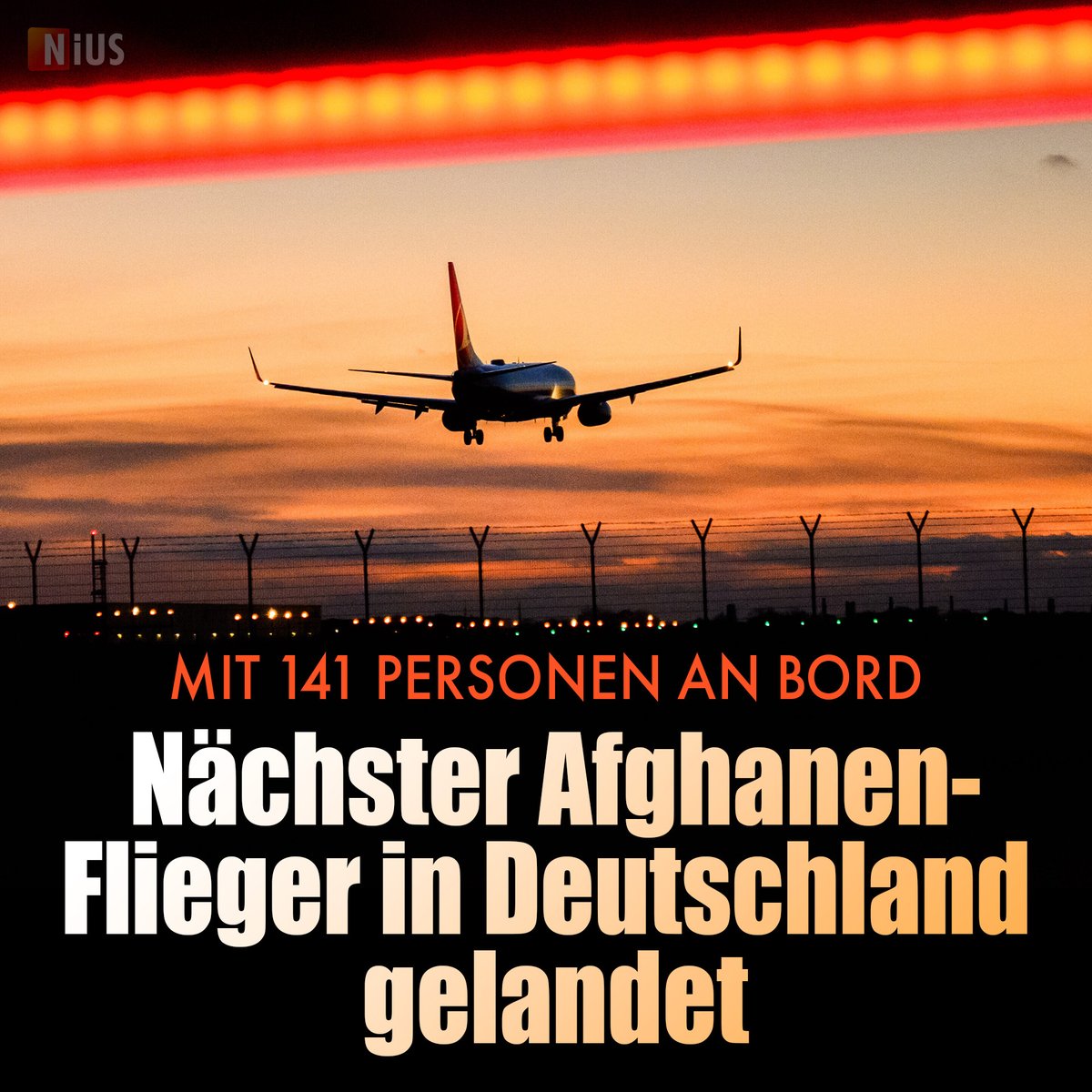 niusde_'s tweet image. Am Montag ist in Hannover der nächste Flieger mit 141 Afghanen an Bord gelandet. Zur Erinnerung: Union und SPD versprachen im Koalitionsvertrag: „Wir werden freiwillige Bundesaufnahmeprogramme so weit wie möglich beenden (zum Beispiel Afghanistan).“
nius.de/politik/news/m…