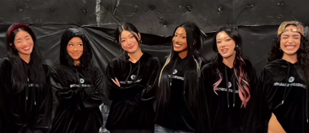 the new x-men movie looks awesome &amp; fun.