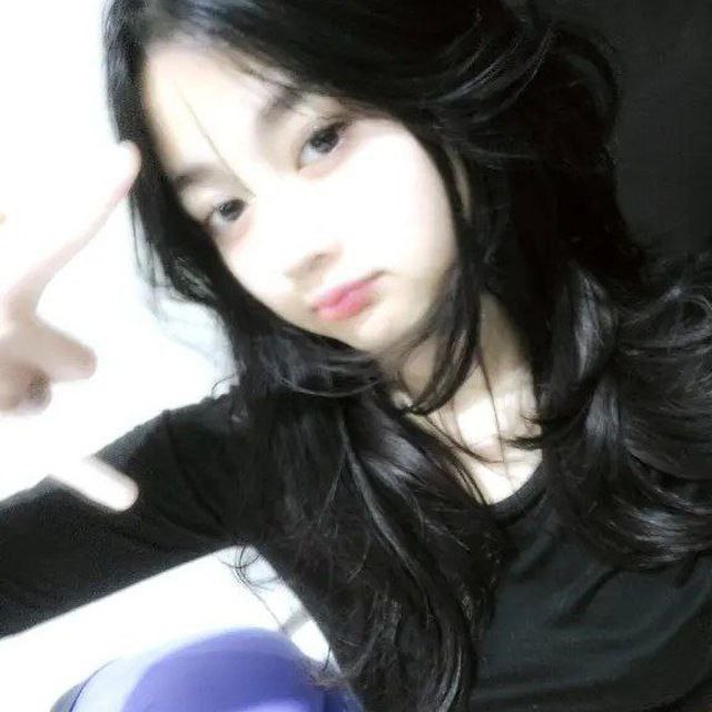 botsesatpost's tweet photo. KOLEKSI DEDE GEMES FULL PACK (21 Video 40 Foto)
 Link di Replies👇 https://t.co/Jo904ehaCs