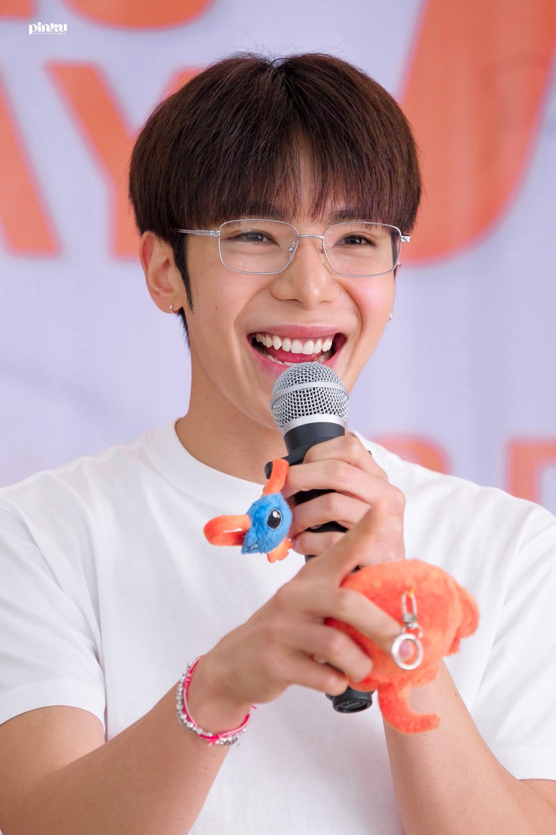 “แอ่ะ!”

#28CheckPointsWithJET 
#กิโลเมตรที่28กับJT 
#JetATLAS