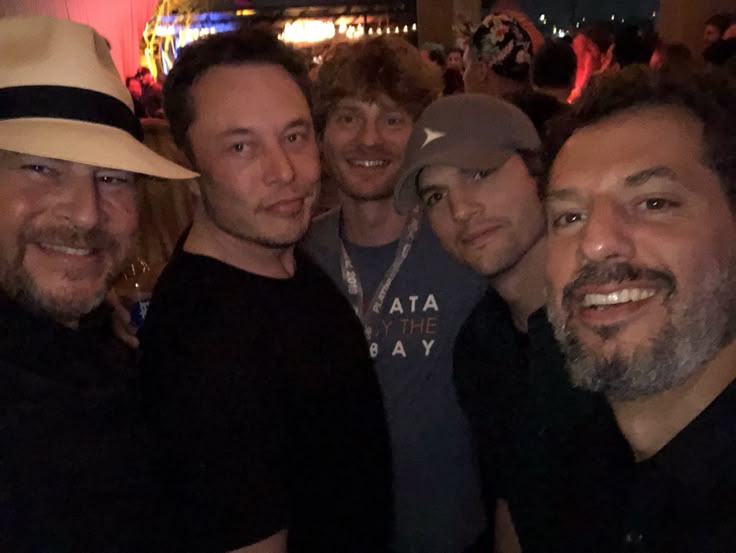 HeartBreak_Han's tweet image. Do you talk to your neighbors often? 

Be honest! 

Yes or No?