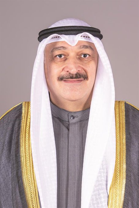 العوضي يصدر 11 قراراً وزارياً تشمل قطاعات الصحة العامة والقطاع الفني والأهلي والرقابة الدوائية -لرفع كفاءة الأداء وضمان سلامة الإنسان باعتباره الغاية العليا لكل تشريع صحي 