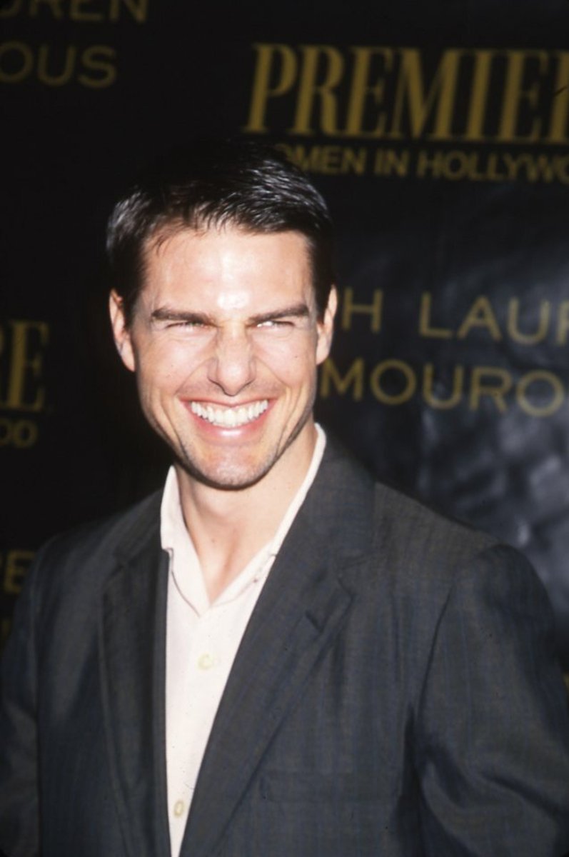 sdrose93's tweet image. Tom at the Premiere Magazine 8th Annual Women in Hollywood Awards, 2001
🥰😍