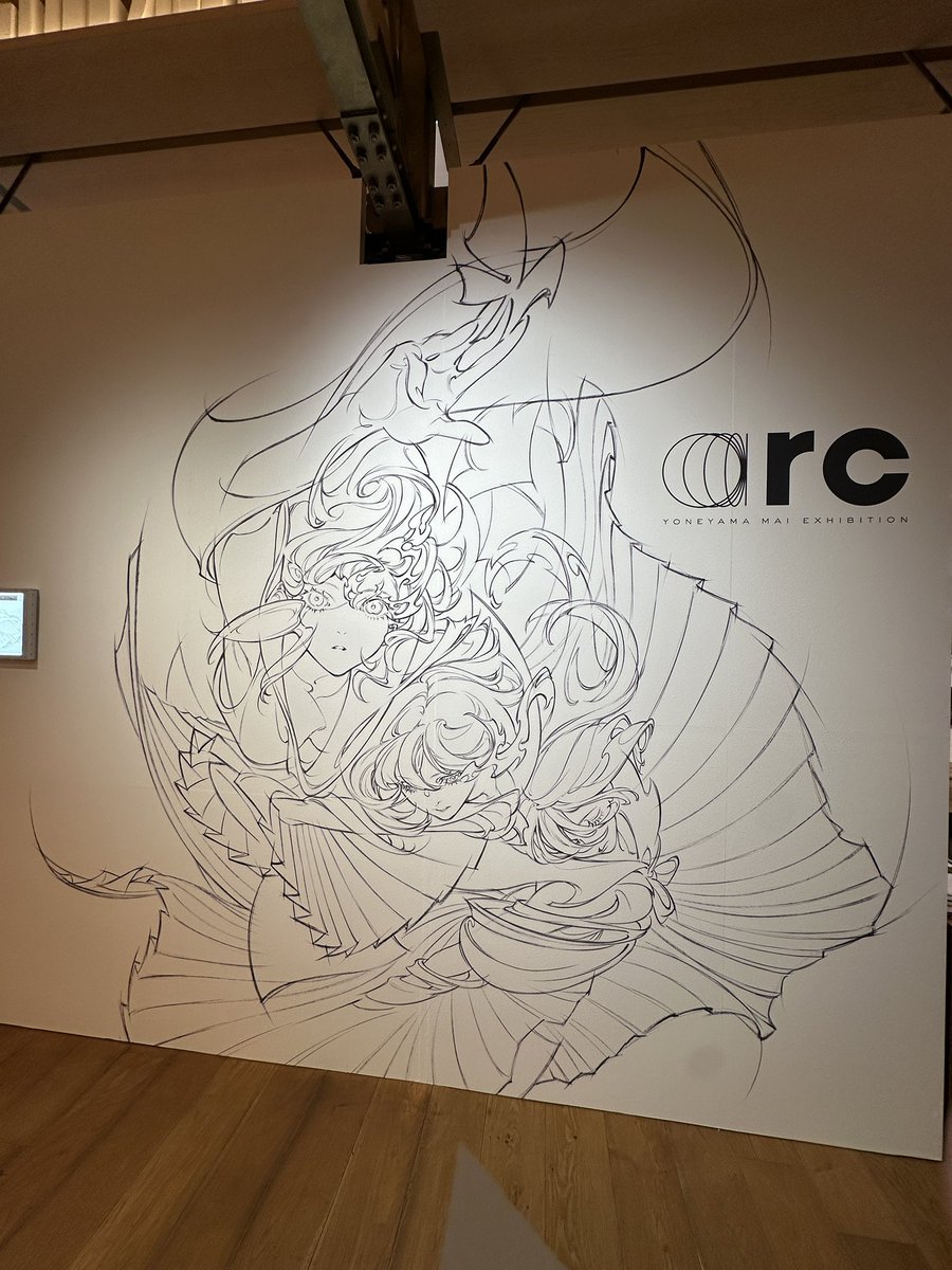 MarronMain's tweet image. GINZA SIXの米山舞さん個展見てきましたー！
アニメーションも、立体作品もあって素晴らしかった…!!!
 #arc_YONEYAMAI