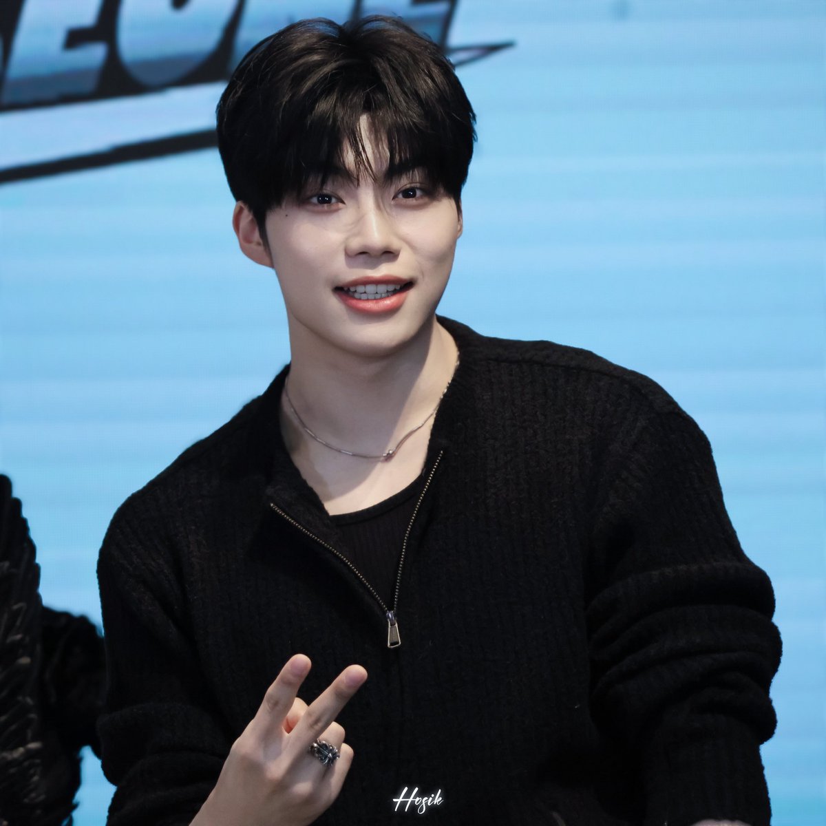 パクゴヌク ZEROBASEONE Japan 1st EP 『PREZENT』 Concept Photo 1 #PARKGUNWOOK