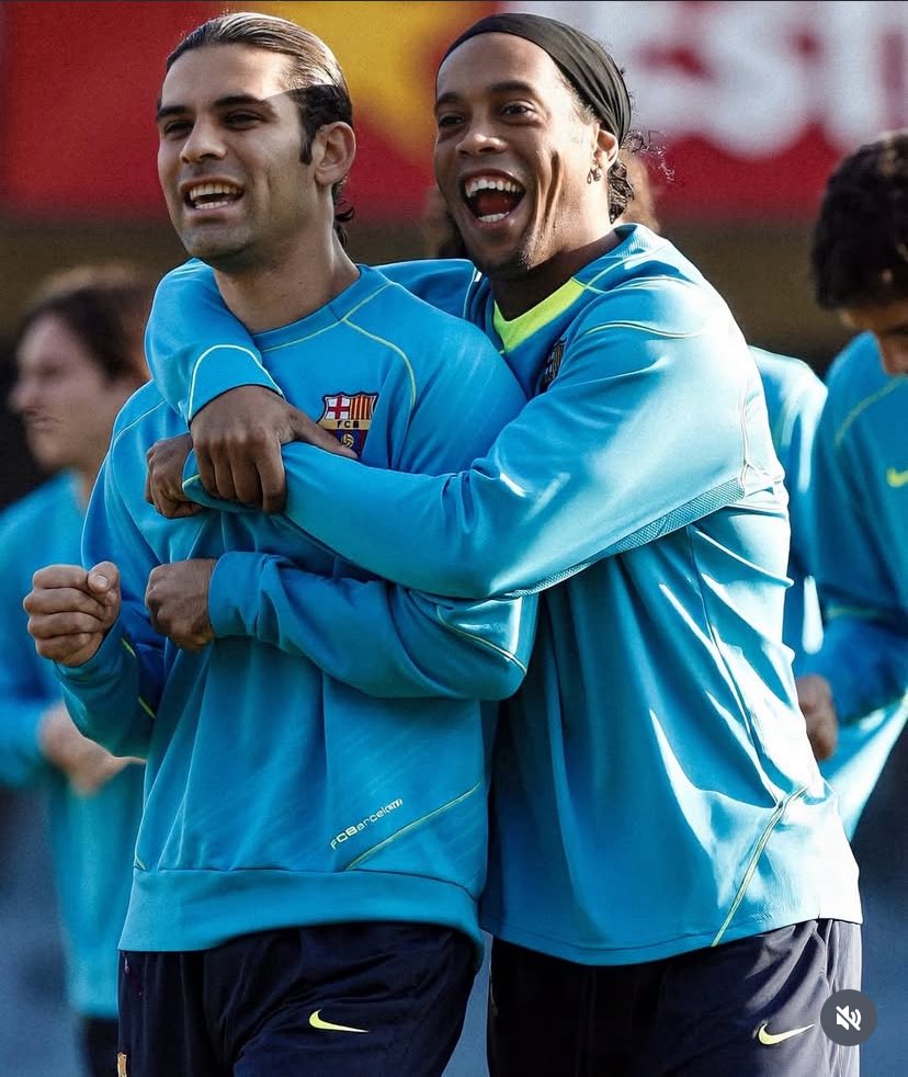 Baggio2345's tweet photo. I can see Ronaldinho Gaucho, who’s the other player?

Level: Hard https://t.co/9z19eIh1pP