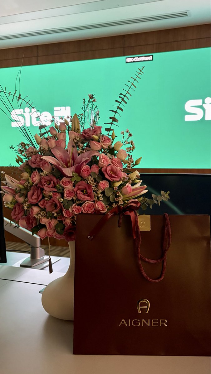 Alanoud Alhalil | العنود الهليّل tweet media