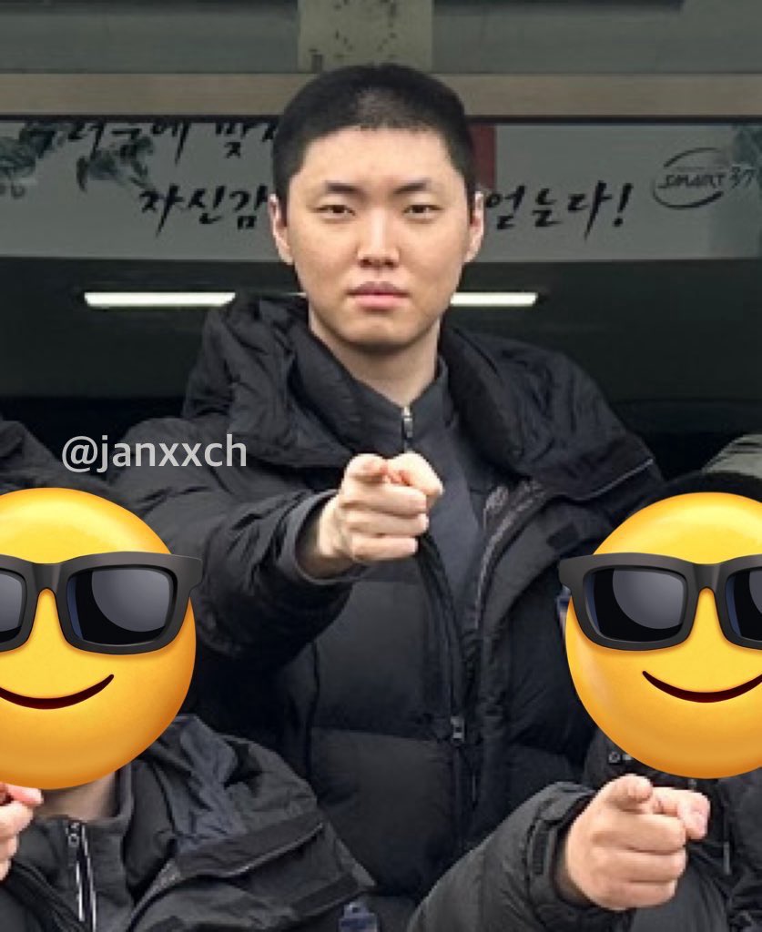 잔 tweet media