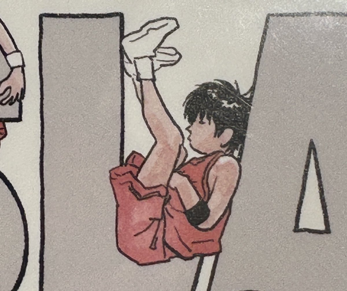 떼웅 유연하단거 고양이니까 그런가부다..동인설정인줄 알았는데 ㅇㄴㅇㅇ 오피셜이었다는 걸 오늘 알게된 느슨한 동인녀(심지어 저 엽서 갖고있는데?)