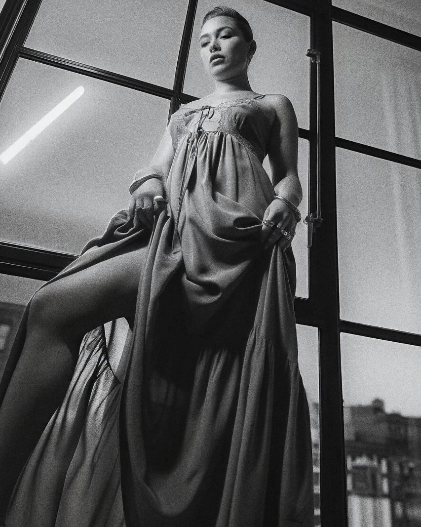 florence pugh for ‘we live in time’ press