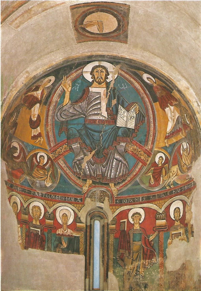 PGonz8's tweet image. Los mundos clásico y medieval eran mundos llenos de colorinchis. Lo que hoy clasificaríamos de hortera porque Winkelmann decidió enamorarse del Apolo Belvedere y pensar que todo era blanco y, por tanto, el blanco era bello.
(Vale, es más complejo, pero me entendéis)