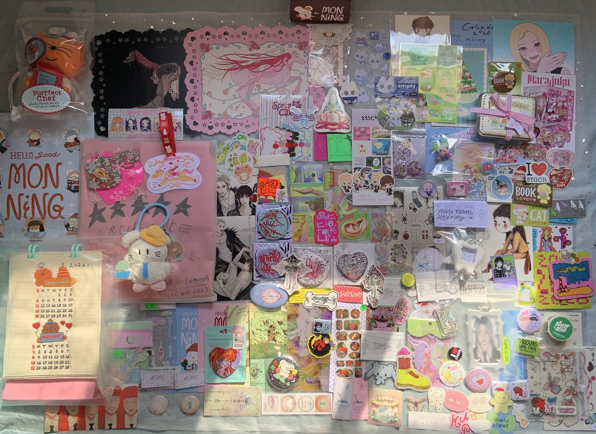 saypeachyou's tweet photo. #ifexpowinter25 haul ( UT ̫ T)ﾉ♡
คืนกำไรสู่สังคมเรียบร้อยคับ…✌🏻 https://t.co/ek56Gve7Ge