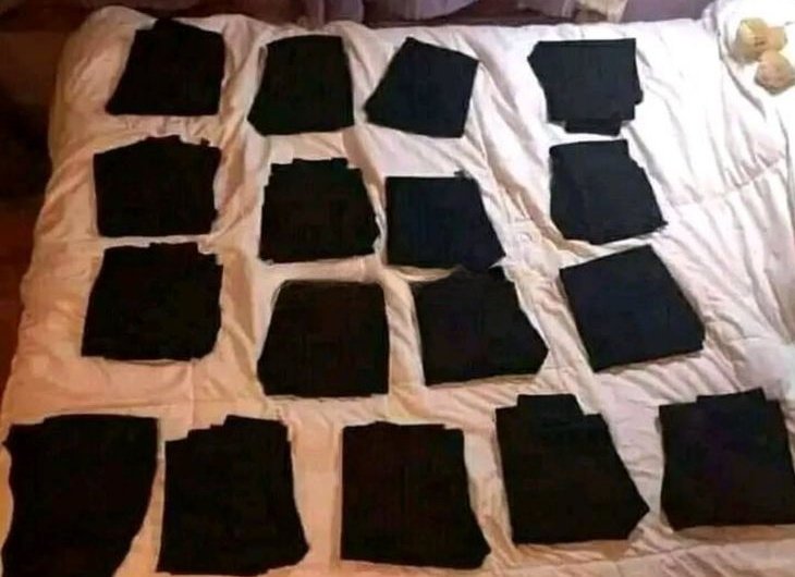 V_A_D_D_I_C_T's tweet image. " You and this your one black trouser"

Meanwhile: