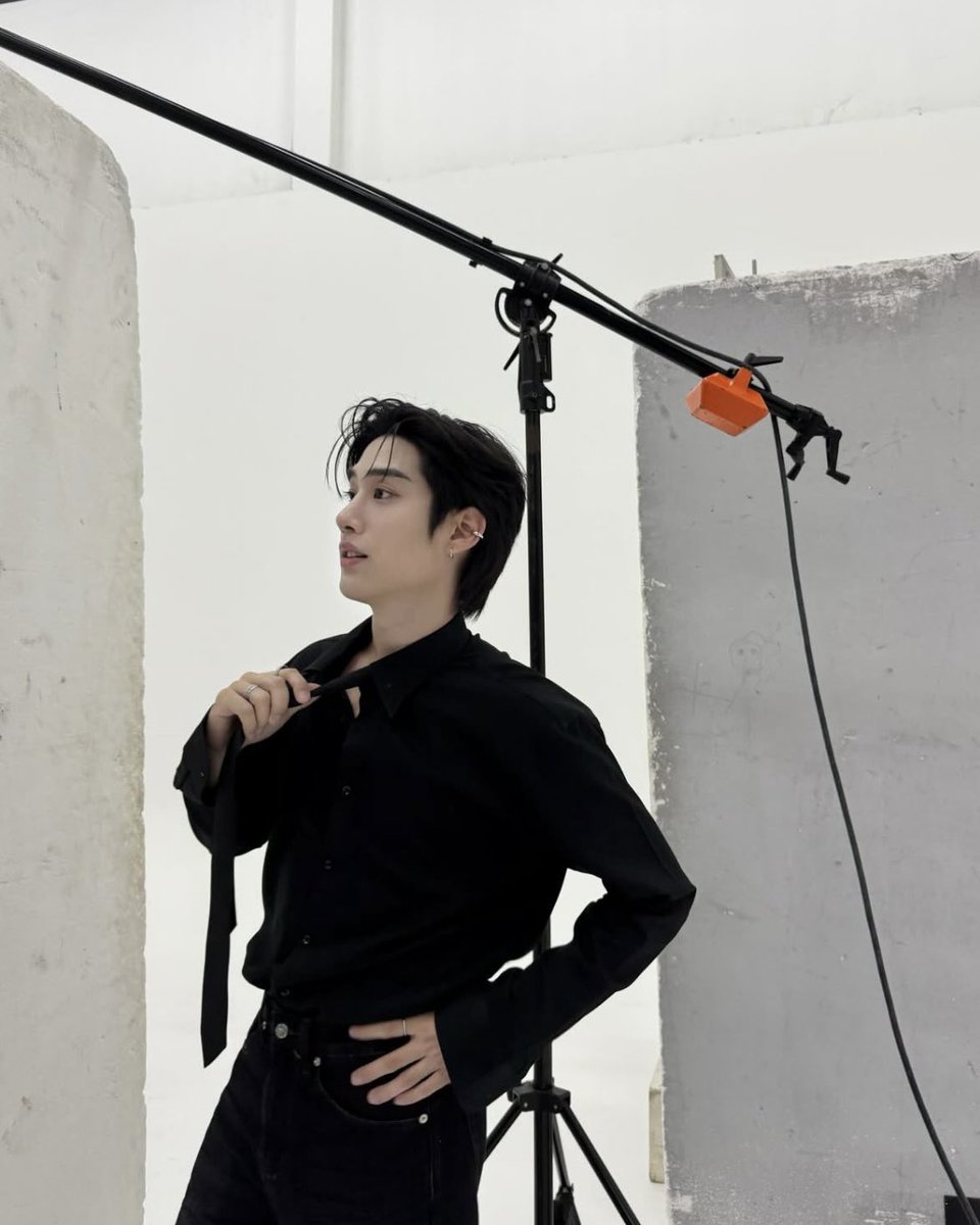 yourpolarisx_'s tweet photo. ใครบอกหนูได้บ้างรูปเซตนี้คืองานอะไรนะ 
หรือถ่ายเล่น ดีทุกรูปเลยอะ😭😭😭
#TLE_mtm https://t.co/RNrcr2DeWG