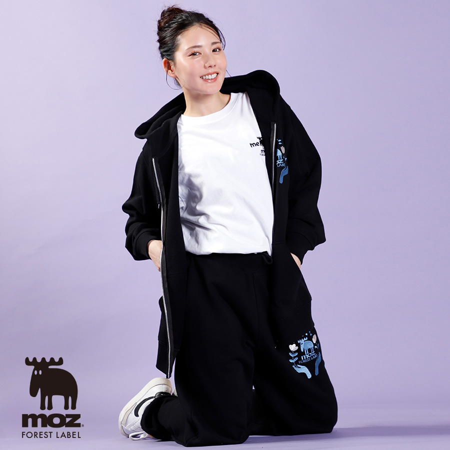 北香那さんとのコラボアイテムが 大好評予約受付中🙌🌟 なかでも存在感