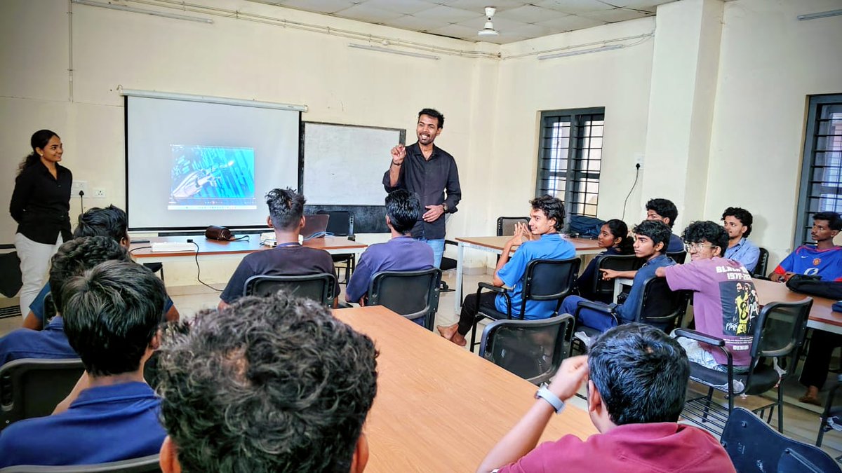 aju_ed21924's tweet image. A glimpse from our recently completed Robotics Workshop at Govt. Boys HSS, Karamana, focused on hands-on learning and future-ready skills.

Proudly supported by AJU Ed Solutions 

#RoboticsWorkshop #SkillDevelopment #HandsOnLearning
#FutureSkills #AJUEdSolutions